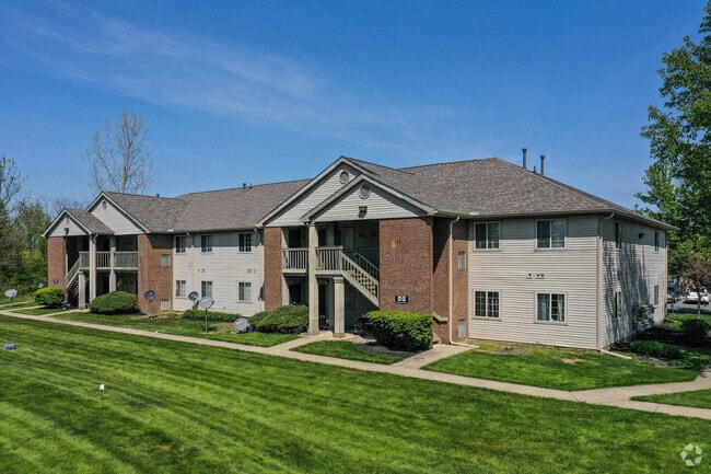 Primary Photo - Eagle Crest Apartments