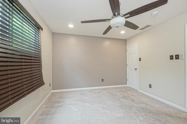 Building Photo - 1214 Tristram Cir