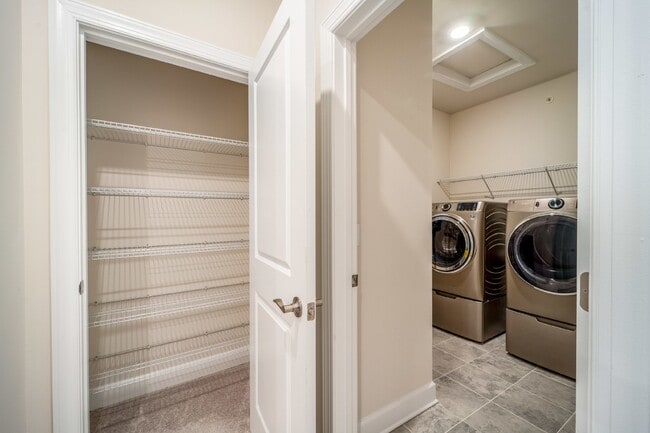 Building Photo - Modern Kincora Townhome-Style Condo | 3 Bedrooms | EV Charging | Backing to 165 Acres of Conserva...