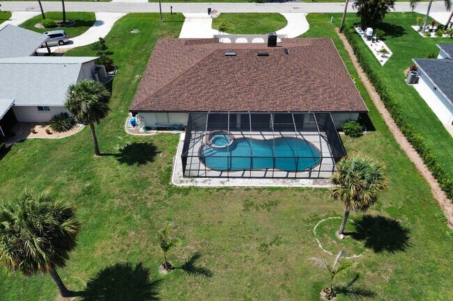 Building Photo - 1837 Seafan Cir