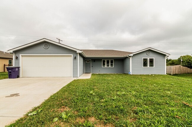 Building Photo - Please View 3D Virtual Walk-Through Before Scheduling a Showing