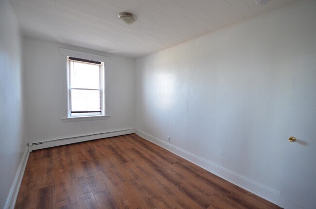 Building Photo - 169-171-171 Avenue F