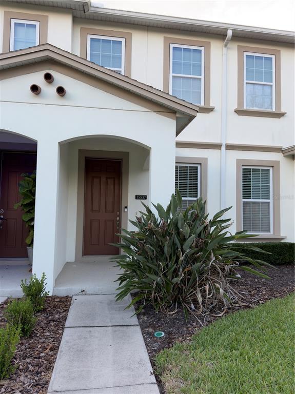 Building Photo - 15537 Honeybell Dr