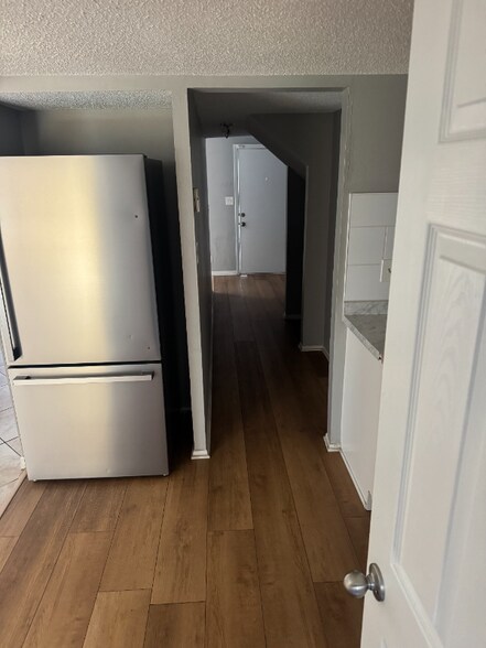 Building Photo - 313 Amherst Ave