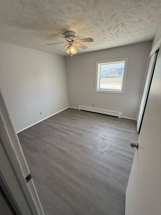 Building Photo - 321Riley