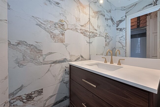 Building Photo - 36 Watermill Pl