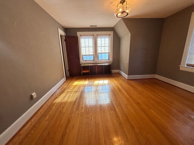 Building Photo - REDUCED Grandin Court Tudor with 3 Bedrooms and 2.5 Baths - EV Charging Station