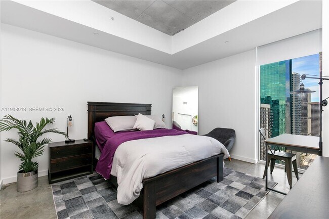 Building Photo - 151 SE 1st St