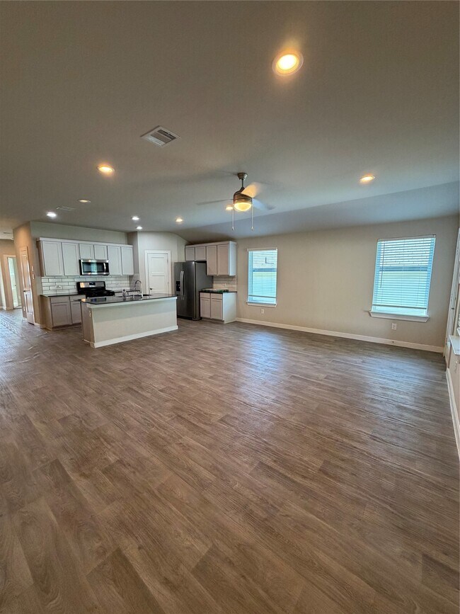 Building Photo - 12378 New River Trl