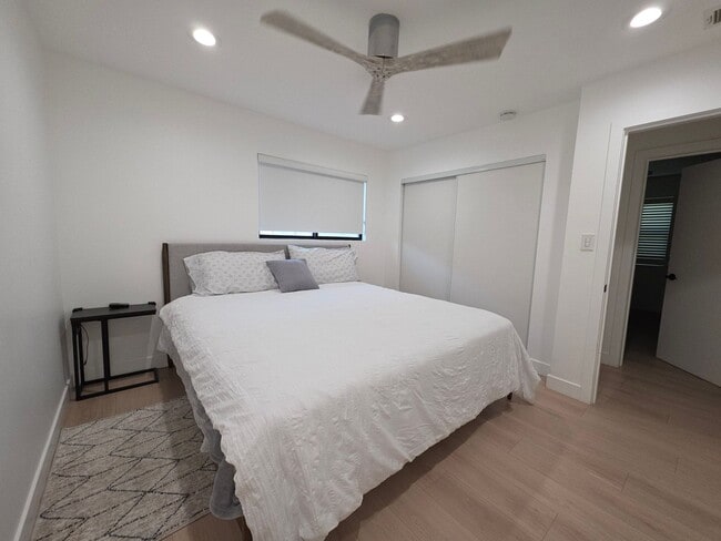 Building Photo - Refined Single-Family Living in Prime Azusa Location