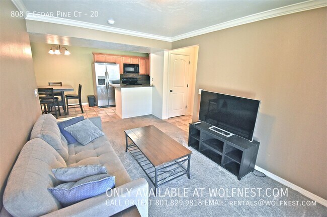 Building Photo - 808 Cedar Pine Ct