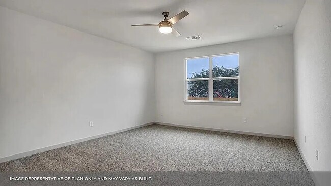 Building Photo - Room in House on Lubeck Dr