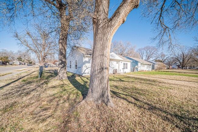 Building Photo - Please View 3D Virtual Walk-Through Before Scheduling a Showing