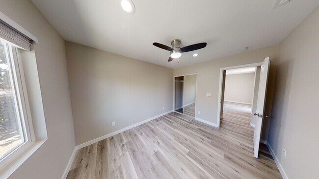Building Photo - 4BD/2BA, Close to Campus!!