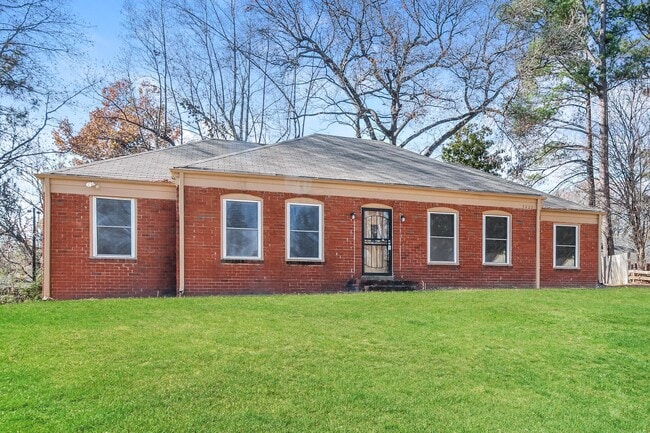 Building Photo - 5223 Braidwood Cove