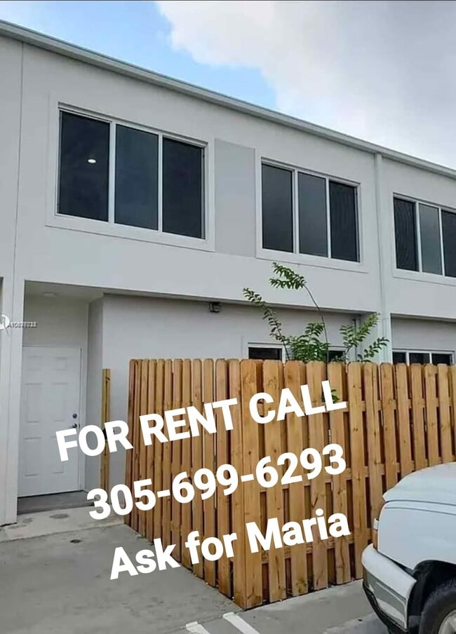 Building Photo - 25783 SW 139th Ct