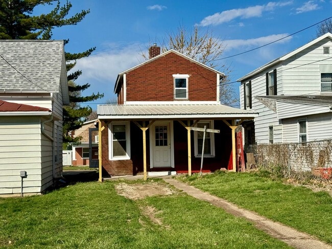 Building Photo - Two bedroom One bath home for rent.  Call today for more information!
