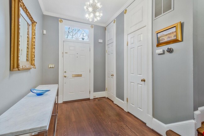 Building Photo - 3230 Volta Pl NW