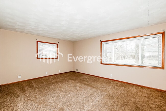 Building Photo - 5941 Winston Dr