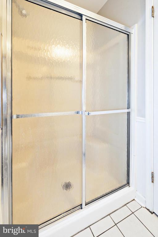 Building Photo - 645 Covington Ct