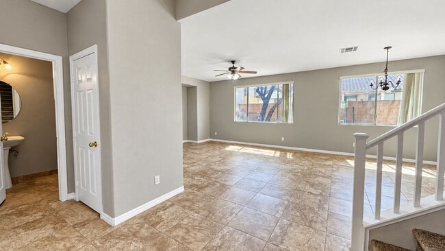 Building Photo - 7617 Pioneer Ranch Ave