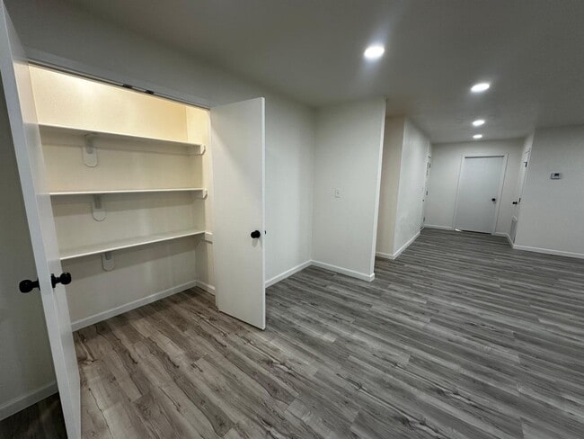 Building Photo - 2507 Blyth Dr