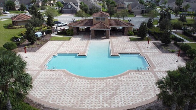 Building Photo - 1755 Plantation Oak Dr