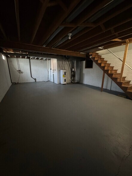 Building Photo - 6388 Wolcott Ct