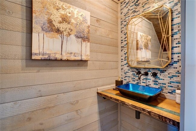 Building Photo - 2375 Lake Woodberry Cir