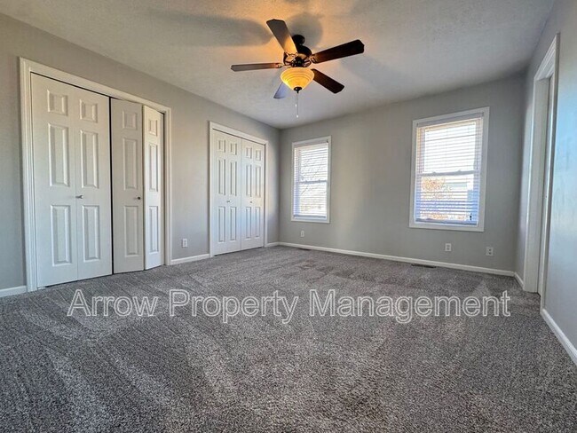 Building Photo - 7355 S 20th St