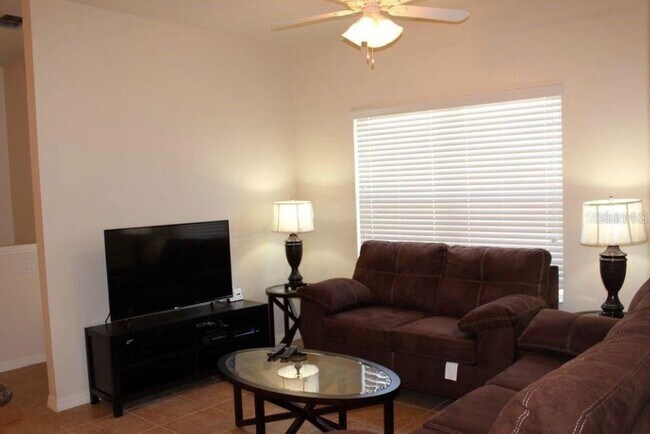 Building Photo - 2746 Oakwater Dr