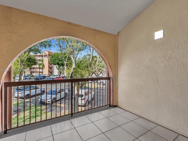 Building Photo - 10241 NW 9th St Cir