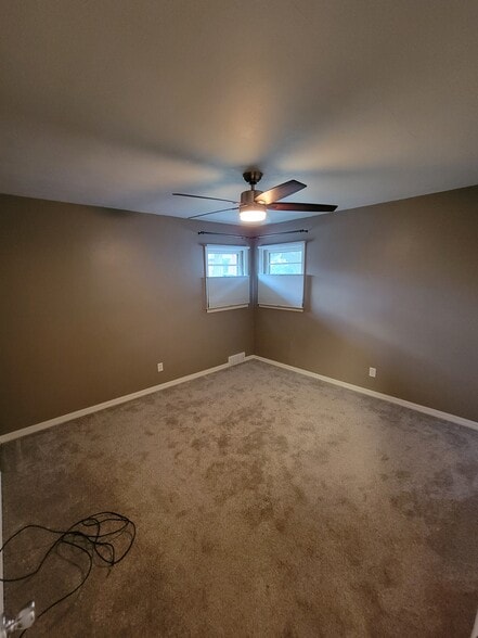 Bedroom #1 12 x 11 feet - 707 E 19th St