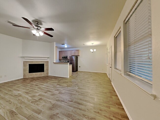 Building Photo - 6401 Downeast Dr