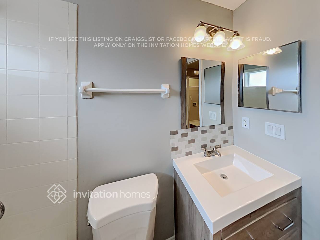 Building Photo - 3801 Pebble Brooke Circle South