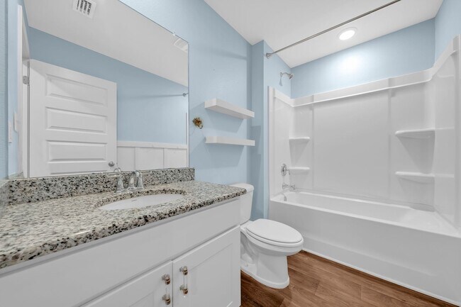 Building Photo - Charming 4BR / 2BA rental in desirable Daphne, AL — great neighborhood, move-in ready.