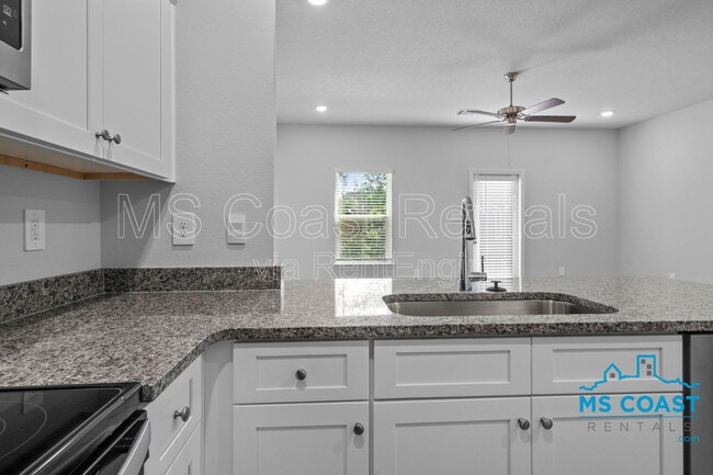 Building Photo - 12278 Frazier Ln