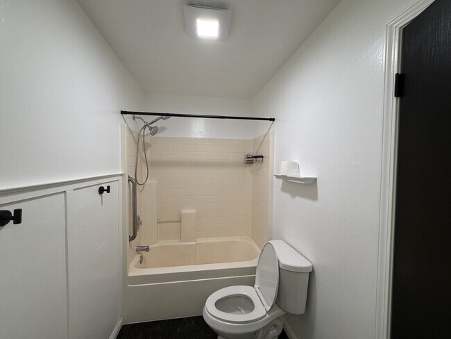 Building Photo - 5310 Summer Cypress Dr
