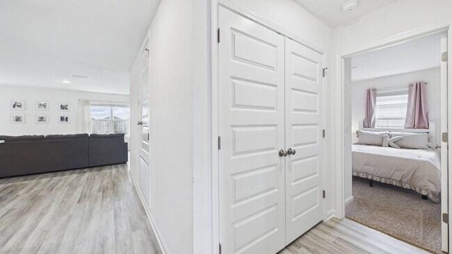 Building Photo - 235 Gray Owl Dr