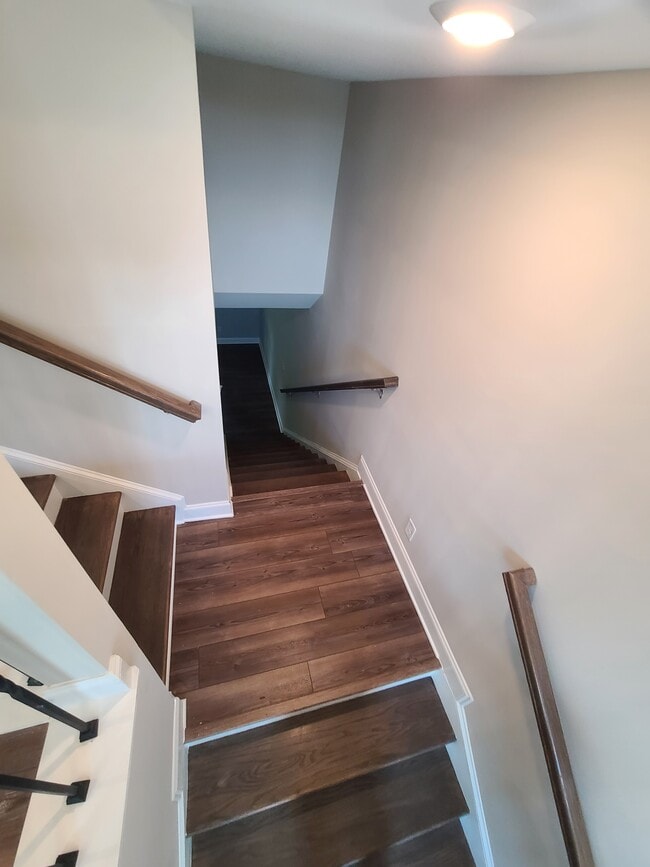 Building Photo - 4560 Mikajack Dr SE