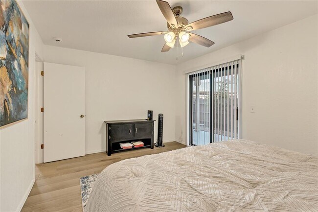 Building Photo - 11409 Springhollow Rd