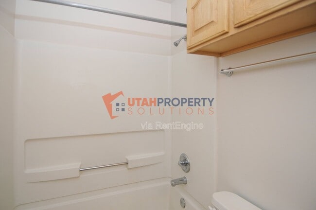 Building Photo - 14657 Culross Ln