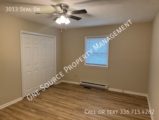 Building Photo - 3013 Seal Dr
