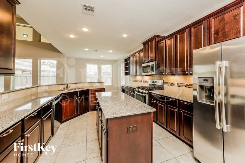 Building Photo - 16827 W Whimbrel Cir
