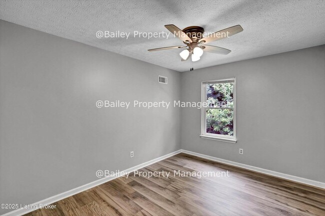 Building Photo - 11619 Tazwell Dr