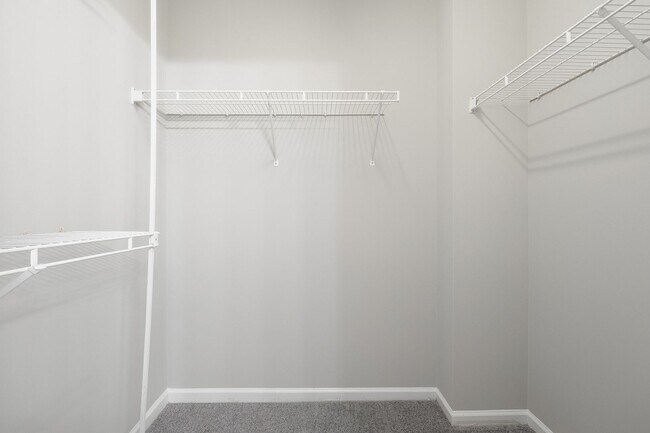 Building Photo - 3378 Chadbury Dr NW