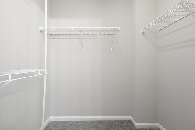 Building Photo - Newly renovated 3Bd 2.5bath SFH in Chadbury Concord