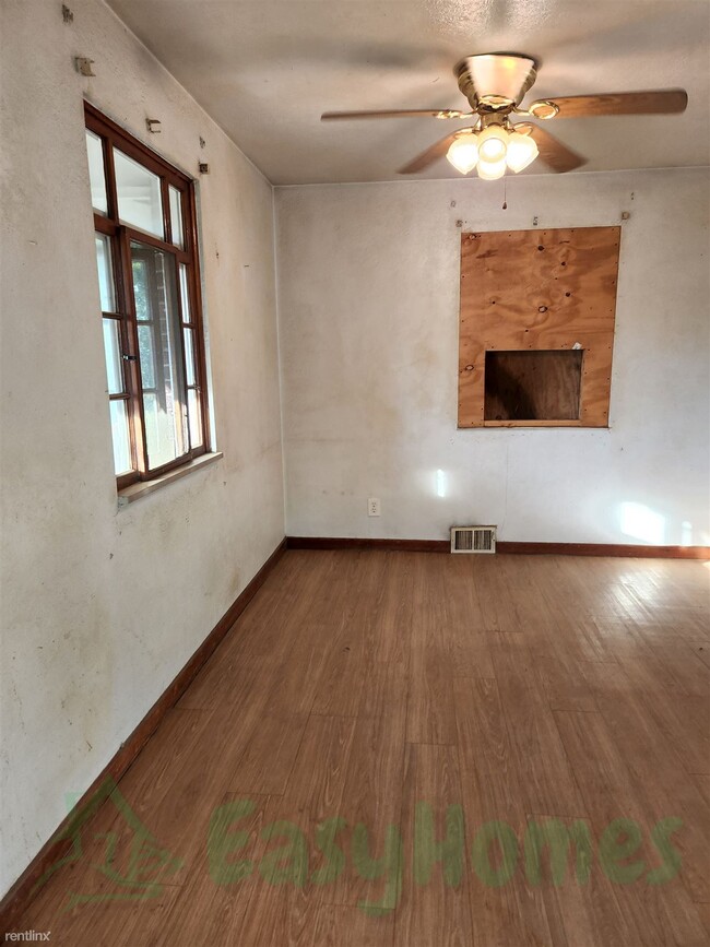 Building Photo - 3 br, 2 bath House - 1414 Scott Street