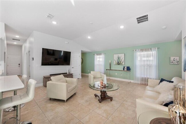 Building Photo - 1735 Carnostie Rd