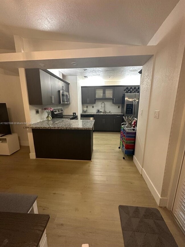 Building Photo - 15304 SW 81st Ln